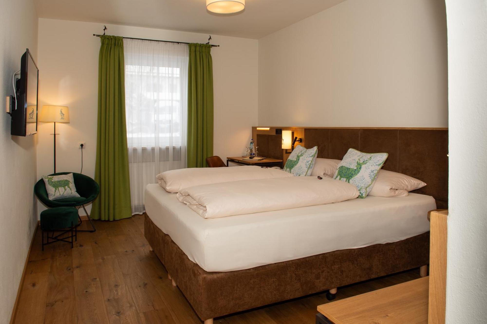 Hotel Bockmaier Oberpframmern ภายนอก รูปภาพ